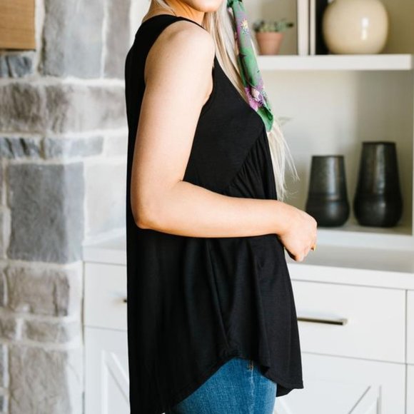 Bamboo Babydoll V-Neck Tank In Black - Picture 5 of 5